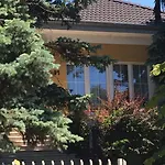 Kazinczy Villa *