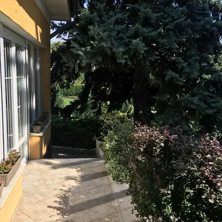 Villa Kazinczy Balatonakarattya