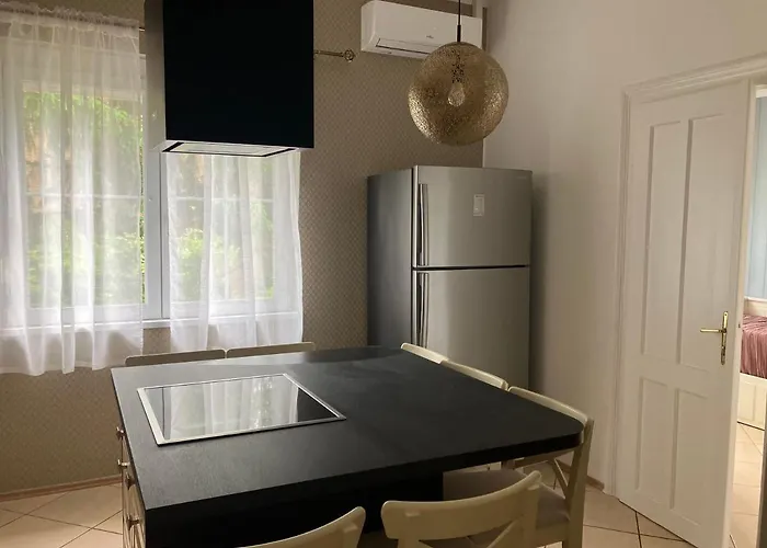 别墅 Kazinczy 巴拉顿阿卡拉提亚