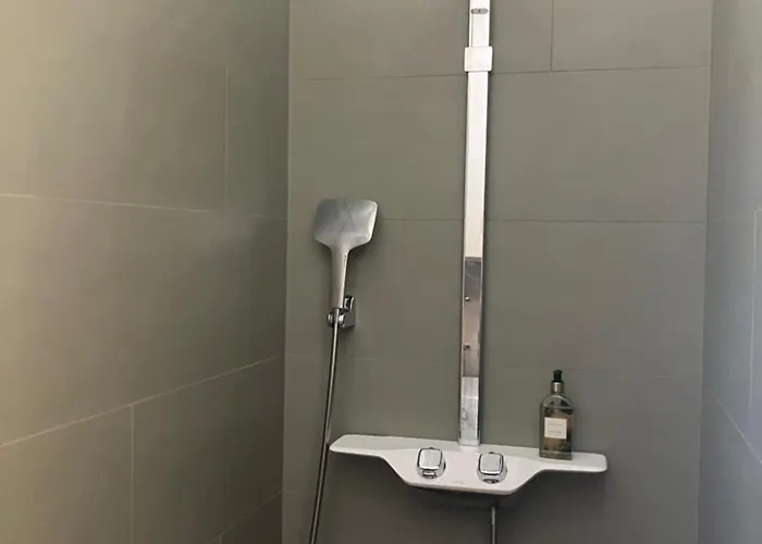 Kazinczy 巴拉顿阿卡拉提亚